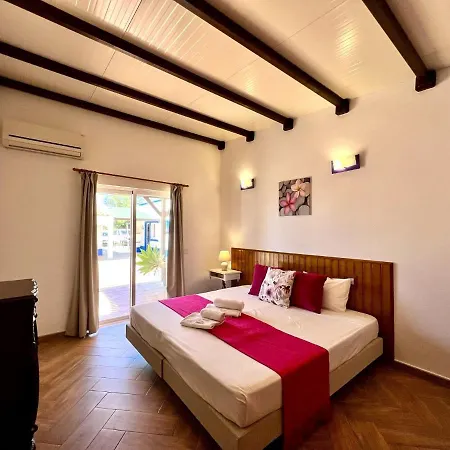 Апартаменты Formosa 4 With Pool By Homing *